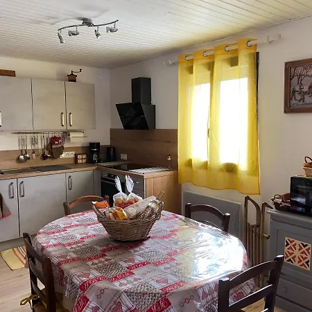 Apartment La Vagabonette Font-Romeu-Odeillo-Via